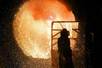 Generacia X vladne neistemu trhu prace Nastal cas pre padesiatnikov