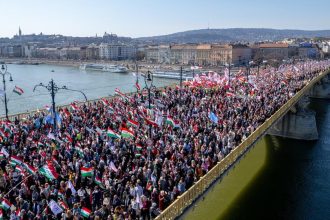 Kto vytvori vladu ja alebo Zelenskyj pytal sa Orban Budapest zazila bitku o vacsi dav