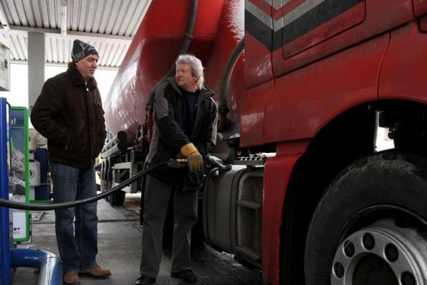 Limit tankovania 400 eur je podla dopravcov neudrzatelny vyzvali na jeho zmenu