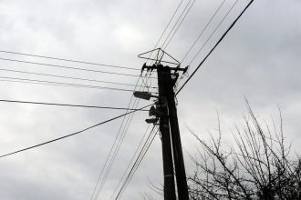 Mesto Spisska Bela sa zbavuje vizualneho smogu v podobe elektrickych stlpov