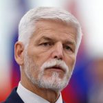 Pavel si pozval ministerku financii Opat kritizoval cesky rozpocet na obranu