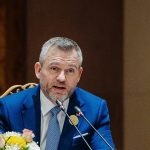 Prezent chce pockat na konkretne navrh na upravu volieb zo zahranicia