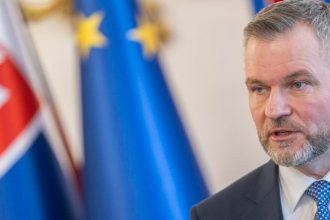 Spojovat oficialnu navstevu Ruska s volbami na Slovensku je podla Pellegriniho hlupost