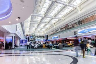 Syn byvaleho guvernera Madarskej narodnej banky si nechava previez cenny majetok do Dubaja