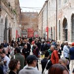 Ucast Ruska na prestiznom benatskom bienale vyvolava silnu kritiku