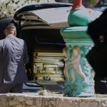 V Mexiku pochovali drogoveho sefa El Mencha