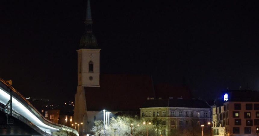 V ramci Hodiny Zeme vypnu mesta osvetlenie