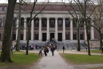 Vlada USA podala zalobu na Harvardovu univerzitu za protiizraelske protesty