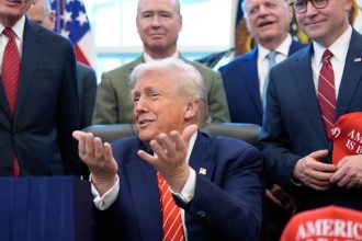 Vojna s Iranom zhorsii Trumpov problem s inflaciou