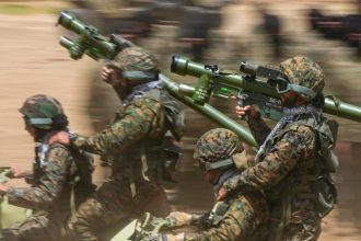 cakat od libanonu na odzbrojenie hizballahu pocas bombardovania je absurdne tvrdi francuzsky vyslanec le drian