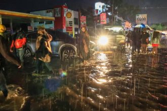 v keni na nasledky dazdov a povodni zomrelo najmenej 23 ludi