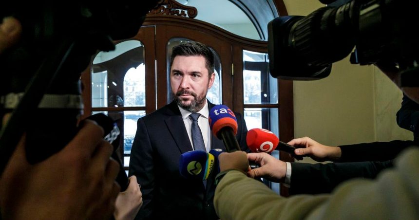 vlada prerokuje nariadenie o priamych platbach ako aj spravu o clenstve slovenska v eu