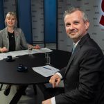 Giba v Arene Prednedvnom odstpili dvaja premiri pod tlakom obanov aj bez referenda