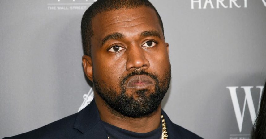 Kanye West zarobil v USA za vikend 33 milionov do Britanie mu vsak zakazali vstup