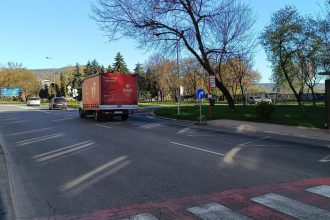 Na prestavbe vyraznej krizovatky v Kosiciach dojde o niekolko dni k dopravnym zmenam