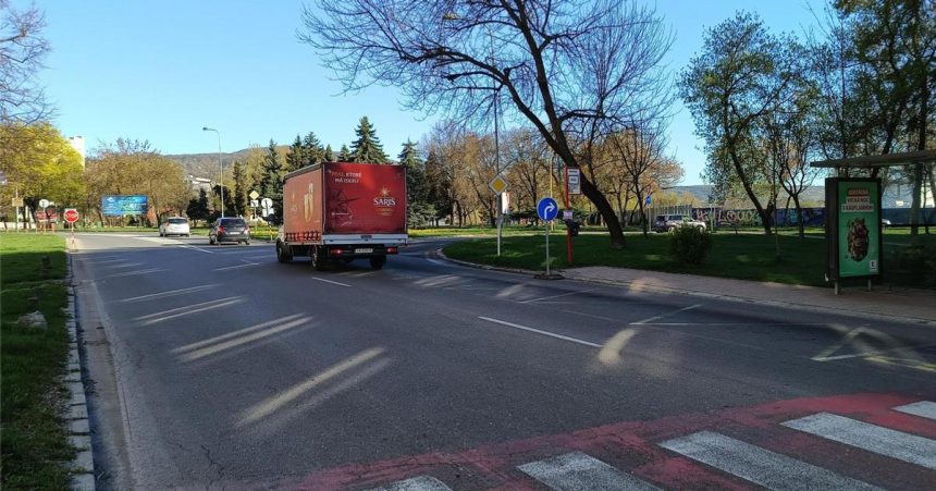 Na prestavbe vyraznej krizovatky v Kosiciach dojde o niekolko dni k dopravnym zmenam