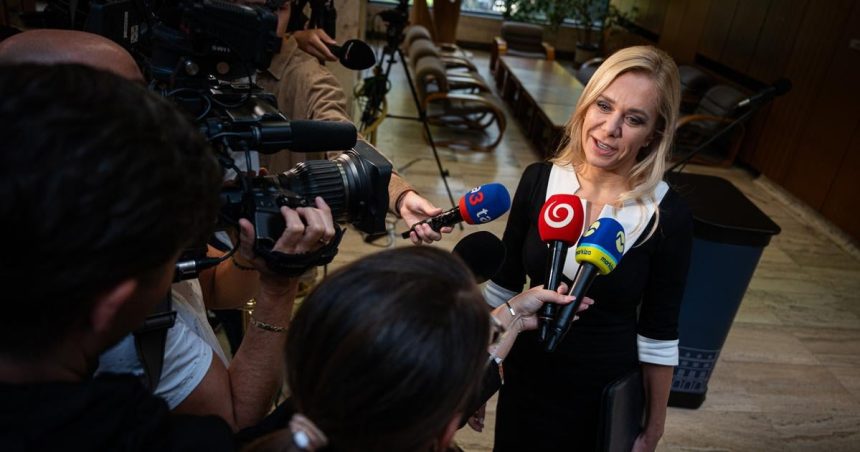 Sakova opravuje deravu energeticku pomoc Len dalsi papier reaguje dodavatel energi