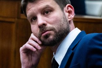 Simecka ako lider PS neplanue skoncit jeho matka prijme zodpovednost ako statutarna