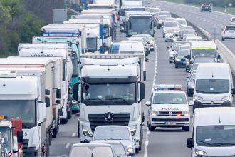 Vodici v Bratislave musis cez vikend pocitat s viacerimi obmedzeniami