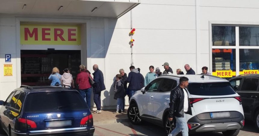 rady pred obchodom aj pri pokladni navstivili sme kontroverzny rusky supermarket