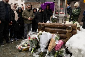 v suvislosti s vysetrovanim poziaru v crans montane vypoculi starostu obce