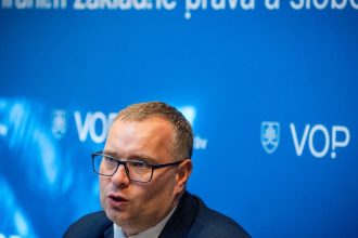 Advokatska komora odsudzuje utoky na verejneho ochrancu prav