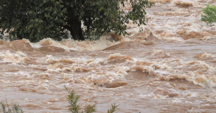 Meteorologovia vyhlasili prvu vystrihu pred povodnami ktora plati pocas celeho vikendu