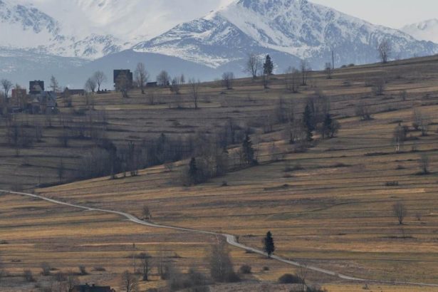 Na polskej strane Tatier zvysili varovanie pred lavinami