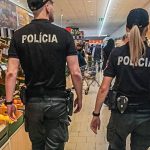 Policajti skontrolovali v Kosickom kraji takmer 180 obchodnych prevadzok a ESBIEK