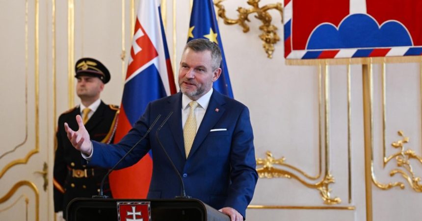 Preziident veri v dobre vztahy s Madarstvom po zvoleni Magyara za premiera