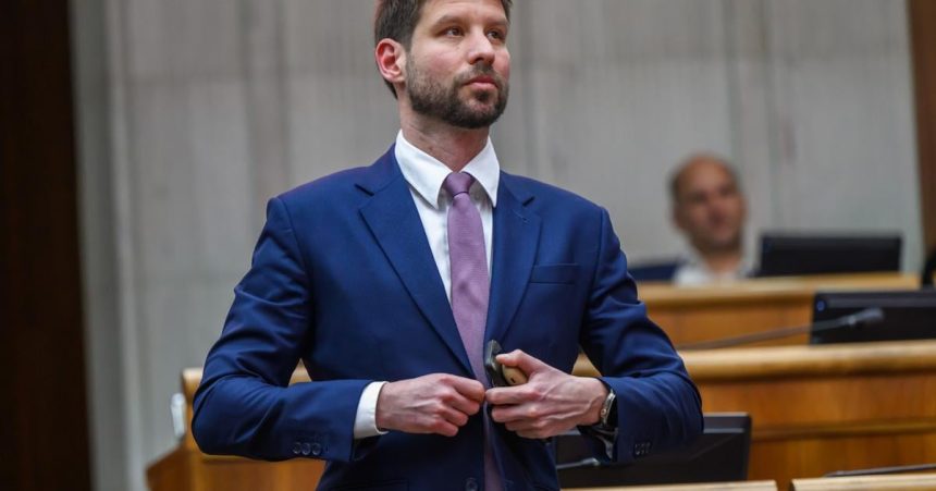 Simocka zamietol ziadost ruskeho velvyslanca o stretnutie