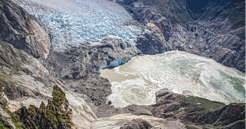 Turisti mali stastie K zosuvu vo fjord e doslo skoro rano tsunami bola druha najvacsia v historii