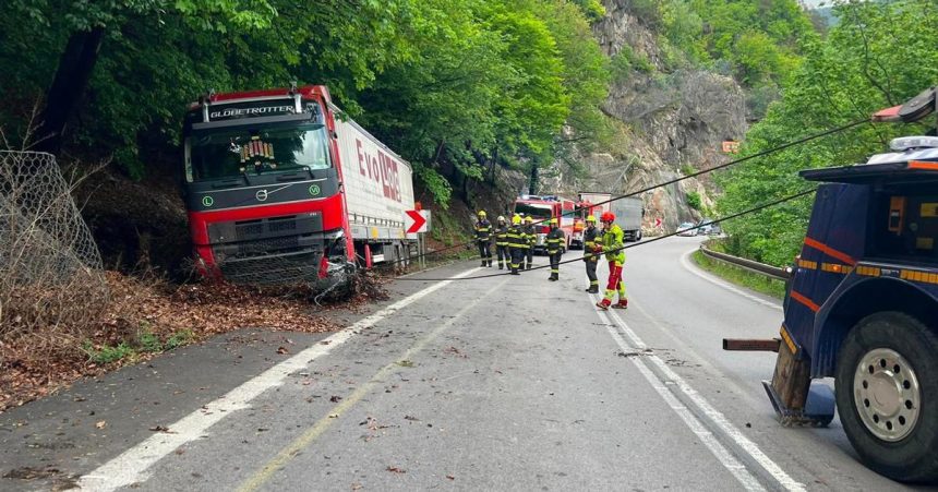 Visnov je op prejazdn o museli vodii prei pod Strenom