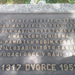 Vojensky obvod zrusil obec Je tam zarastene rumovisko ziadaju o jej obnovu narazili na plany obrany