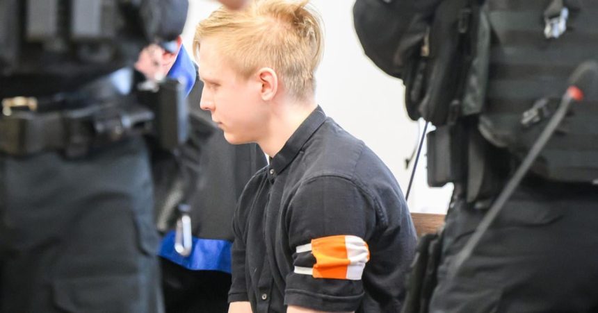 proces v kauze utoku na gymnaziu pokracuje vysluchmi svedkov vypovede prebiehaju prostrednictvom telemostu
