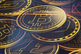 Bitcoin klesol pod 60 tisic dolarov a je na najnizsej urovni od oktobra 2024