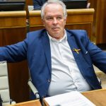 Cakali to vo stvrtok Pellegrini v kalendari nema menovanie Radacovskeho a Kmeca