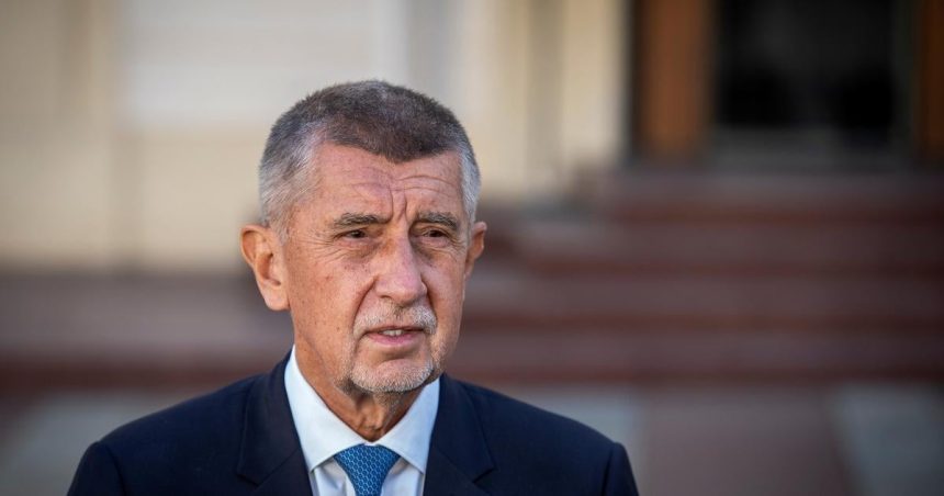 Ceska republika podla Babisa nesplni ciel NATO v oblasti vydavkov na obranu