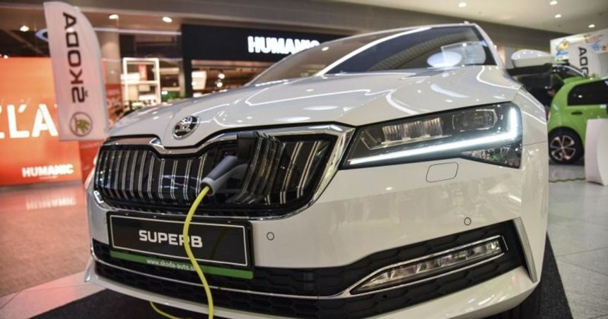 Elektricke vozidla vlani v E Europe znizili spotrebu ropy o viac nez 10 miliard litrov