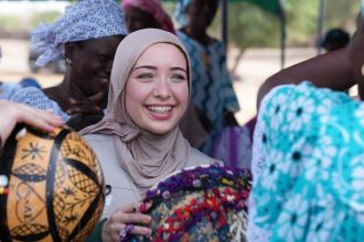 Ludia kricali ze skonci v pekle Slovenka prijala islam a po vyhraskach smrtou pomaha v Afrike