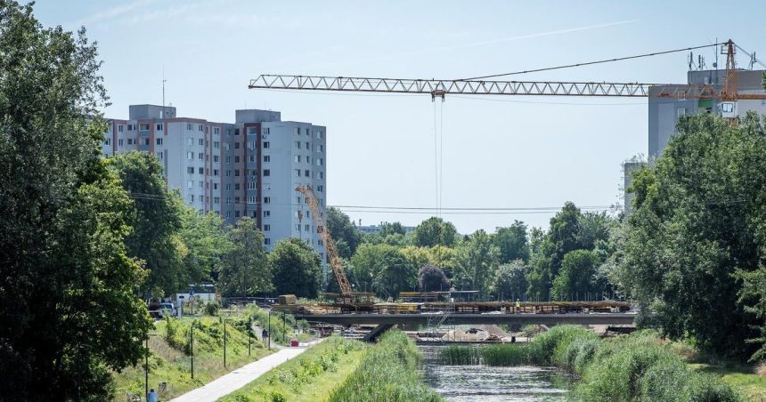 Otvoria mosty na Kutlikovej posledna stavba elektrickovej trate