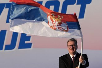 Srbsko pravdepodobne cakaju predcasne volby President Vucic vyhlasil ze v priebehu tyzdnov odstupi
