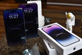 Velky prehlad cien iPhonu Preco moze byt pouzity iPhone 15 Pro lepsia kupa ako najnovsi model