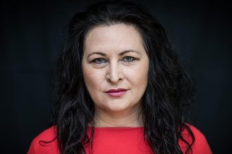 Vyzeraj pravdivo Nie tak akoby vek bol chybou na tvri