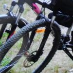 Z pivnic v bytovkach vo velkom miznu bicykle Ani zamknute dvere casto nepomozu