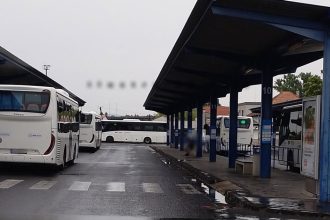 Chladnokrvny utok na stanici Mestsky policajt musel zasiahnu silou
