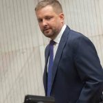Konkurz u Saska vyhral uchadza bez protikandidata v komisii mal priatea