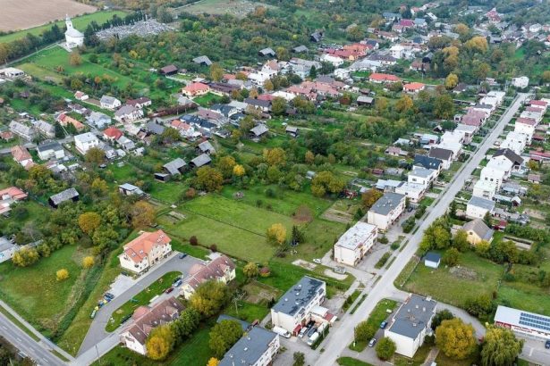 Kosicka zupa odovzdala stavenisko na projekte sportoviska v Zemplinskej Teplici