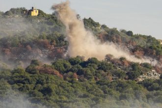 Libanonska armada prebera kontrolu nad tromi dedinami na juhu krajiny