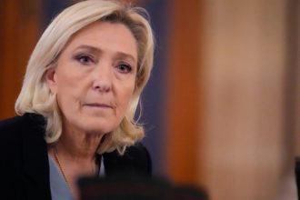 Morska Le Pen by mohla kandidovat na prezidentku rozhodol sud Kampan by vsak viedla z domaceho vazenia